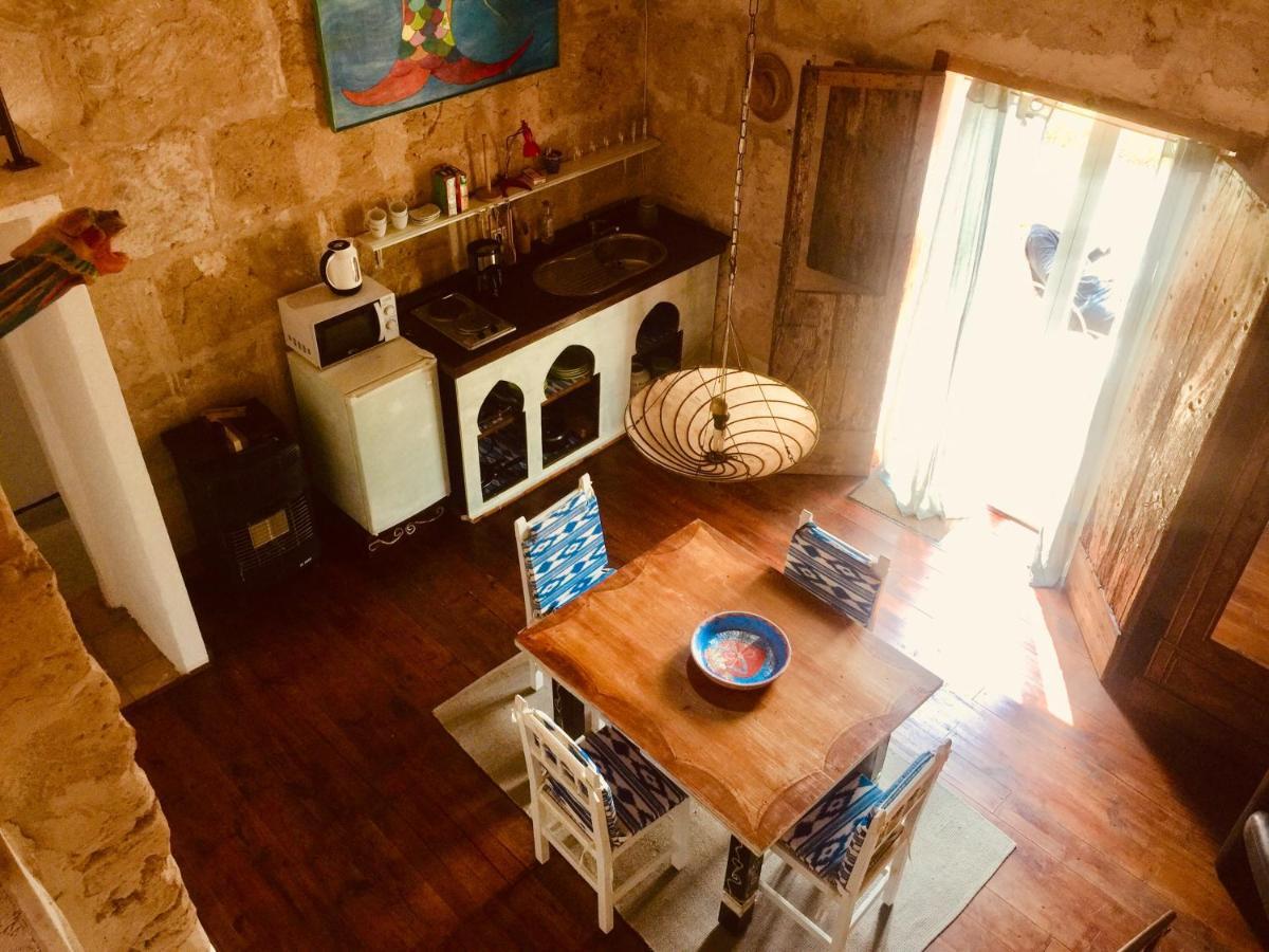 Arthouse Campos Mit Haus Galeria 110Qm Und Appartementhaus Mit Patio 30Qm Luaran gambar
